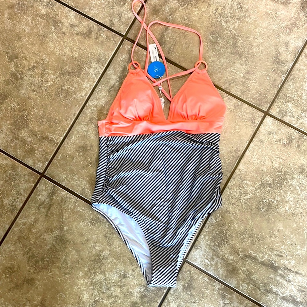 NWT Cupshe Bathing Suit